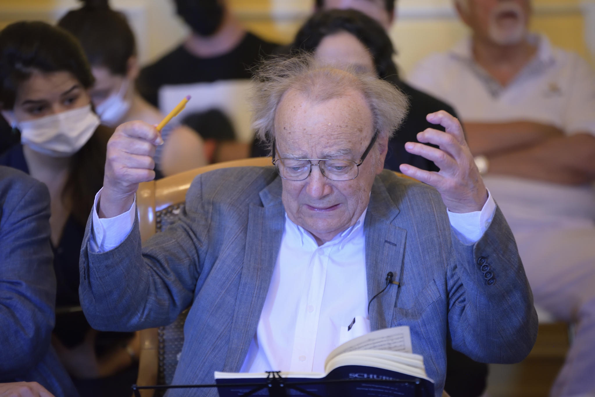 Alfred Brendel - Geneva International String Academy